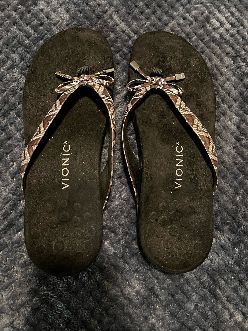 Vionic Women's Black Flip Flop Sandals with Patterned Straps